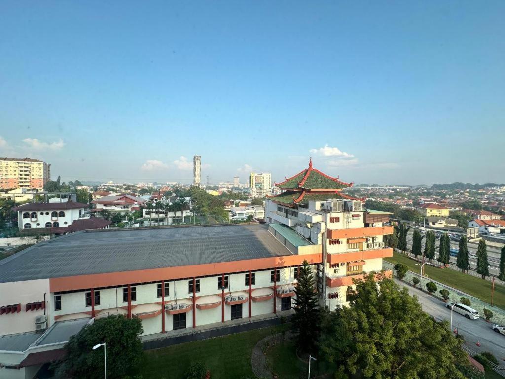 Klang Histana Hotel Exterior foto